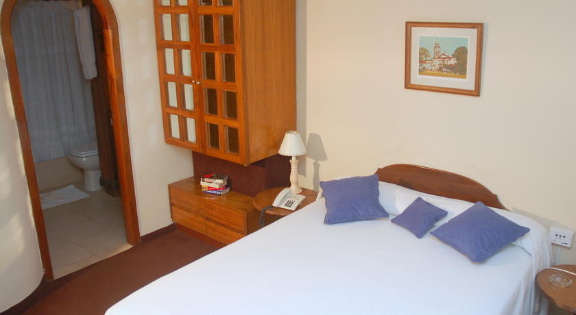 Hotel Posta Carretas Buenos Aires Extérieur photo